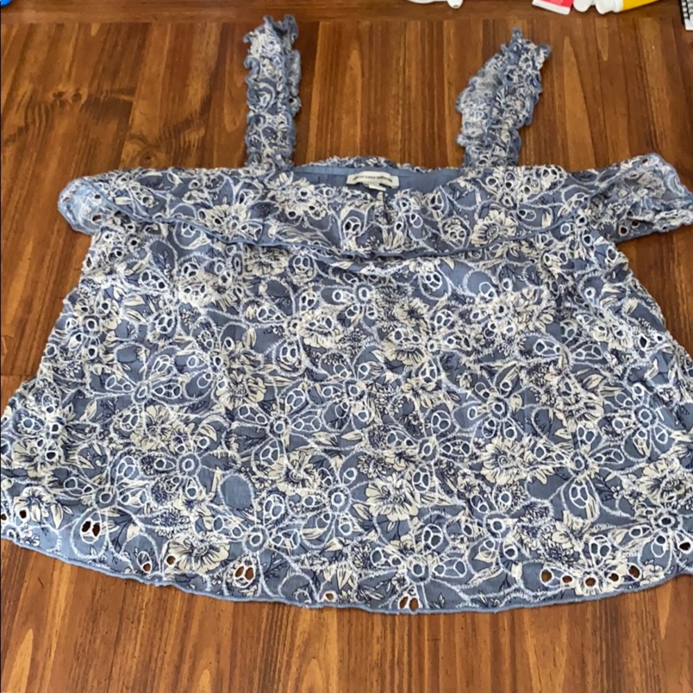 GREAT condition A&E women’s tank top